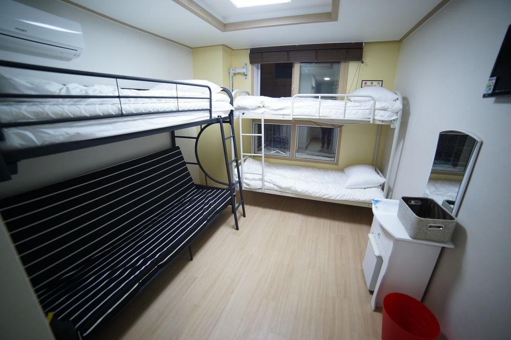Cozybox Otel Seul Dış mekan fotoğraf